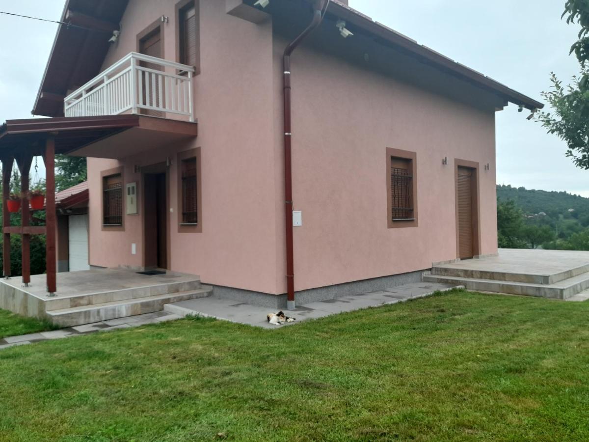 Villa Usivak For Green Quiet Holiday Near Sarajevo#Travellerawards2025 ภายนอก รูปภาพ