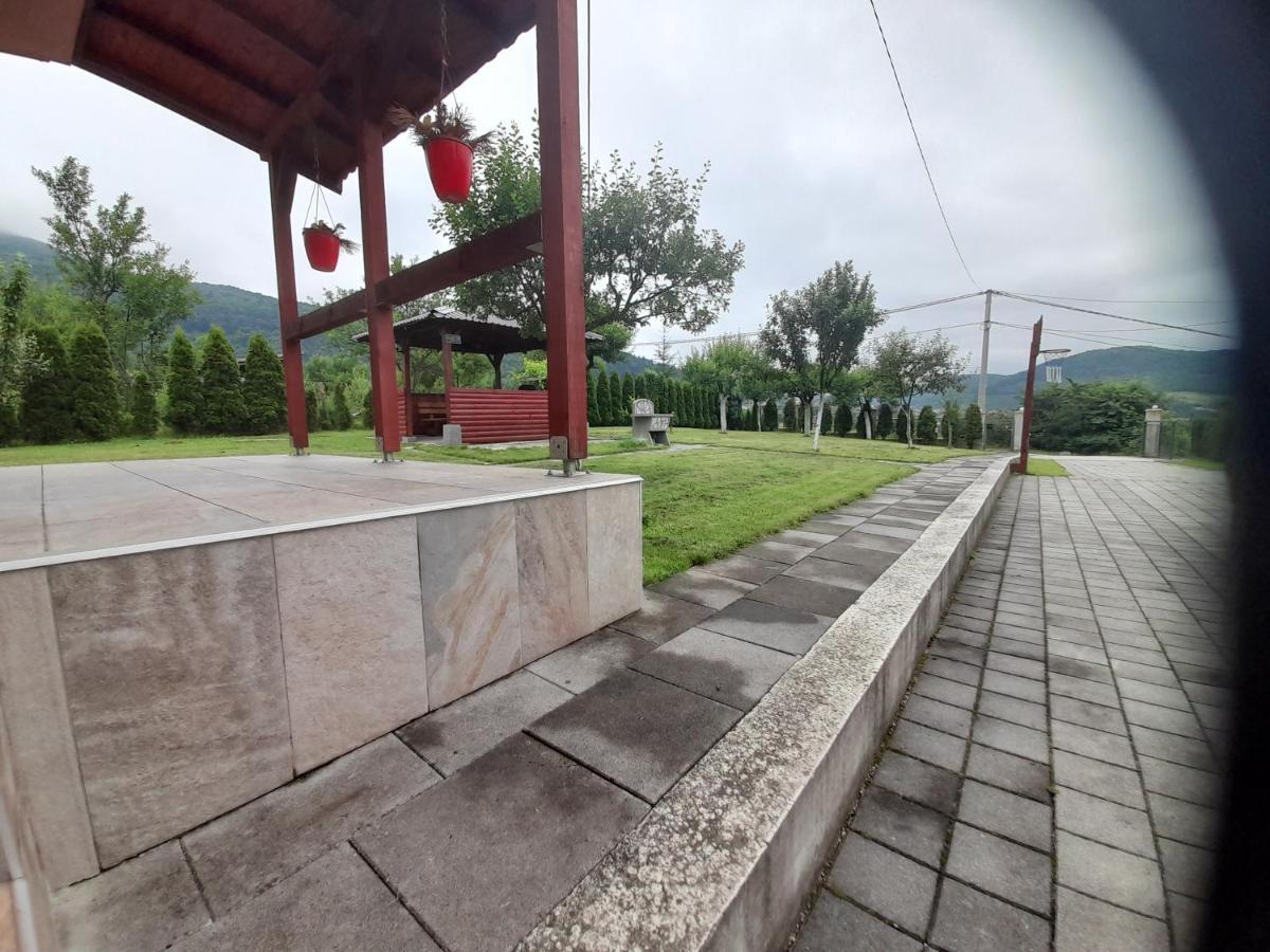 Villa Usivak For Green Quiet Holiday Near Sarajevo#Travellerawards2025 ภายนอก รูปภาพ