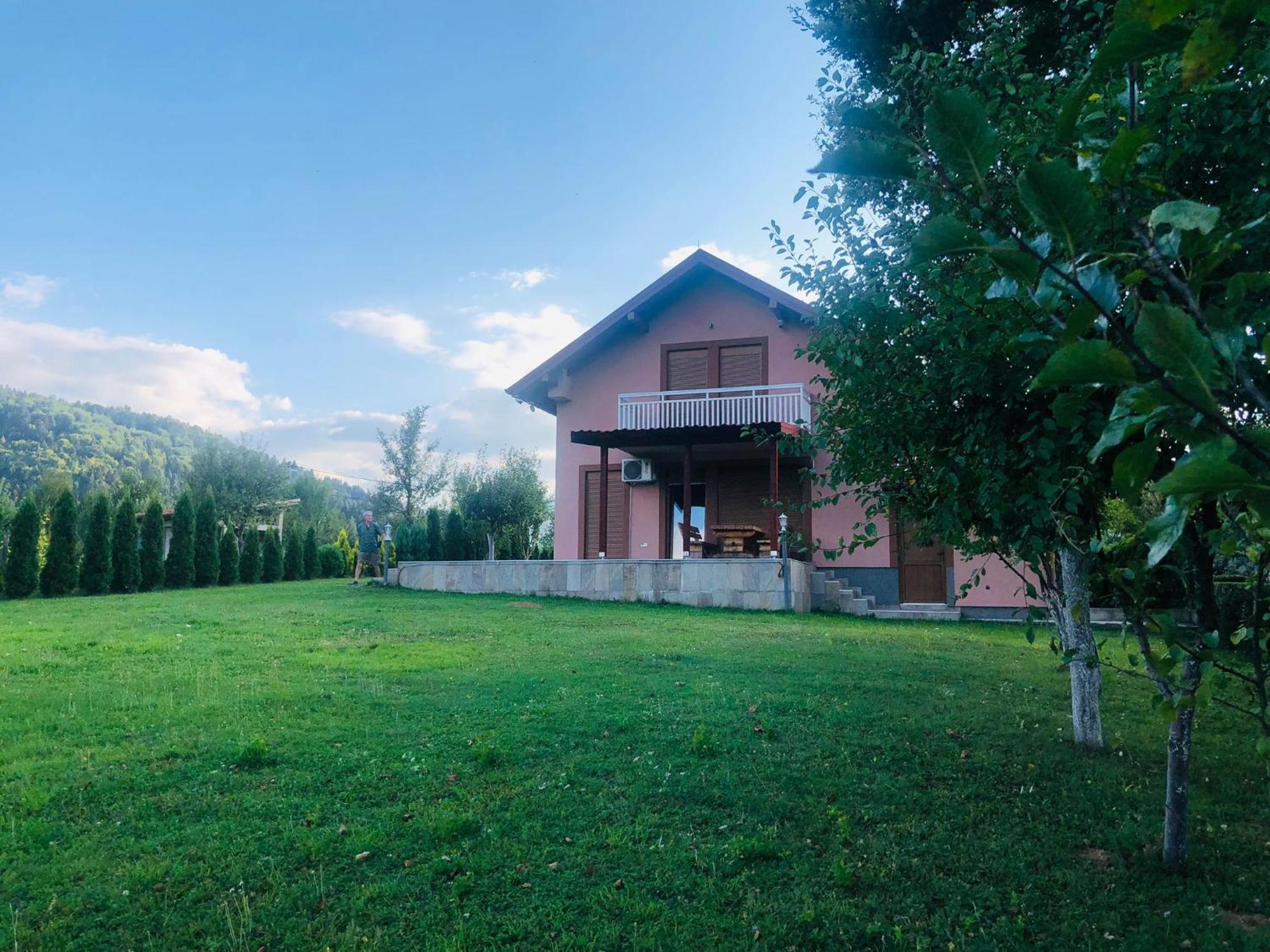 Villa Usivak For Green Quiet Holiday Near Sarajevo#Travellerawards2025 ภายนอก รูปภาพ